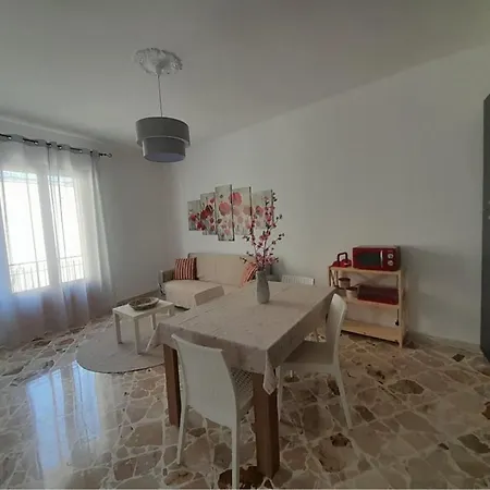 דירה Little Italy קאסטלמארה דל גולפו